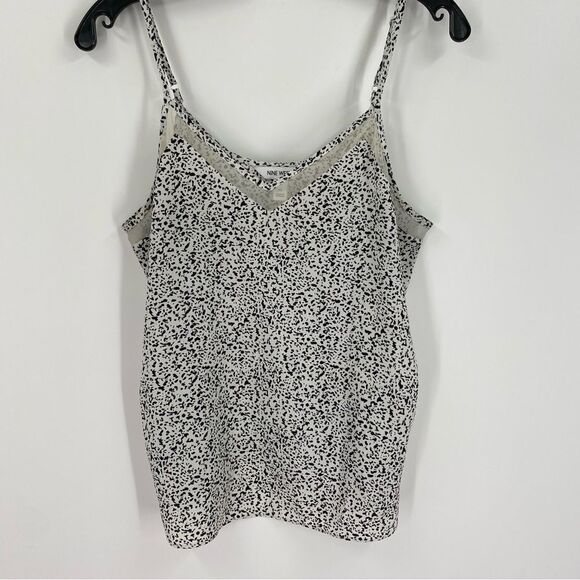Nine West V Neck Sleeveless White and Black Lightweight Blouse size M - Picture 1 of 3